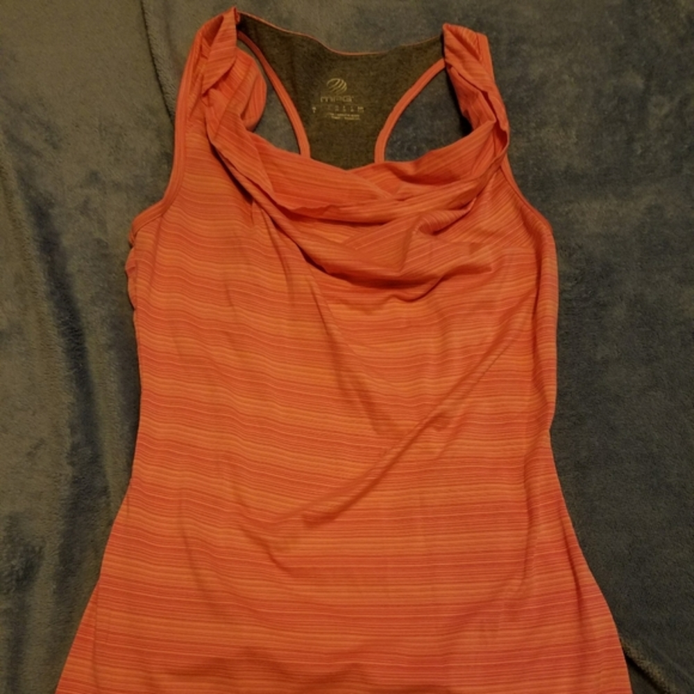 MPG Woman's top